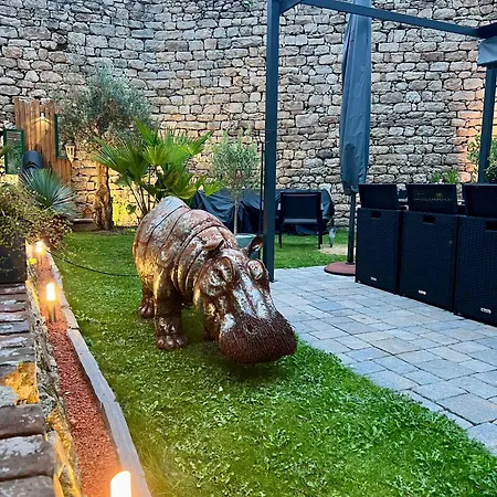 بيت ضيافة D'hotes Les Carmelites